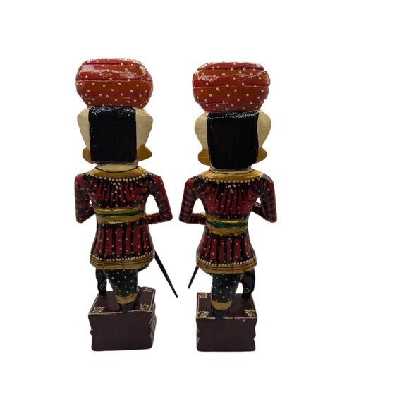 Pair of rajasthani wooden statue handicraft painted royal gate keeper watch man - Picture 3 of 12